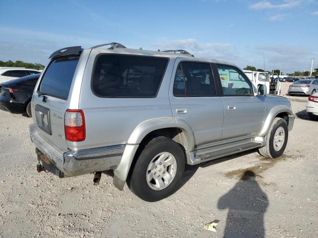 JT3HN86R9Y0319535 - 2000 TOYOTA 4RUNNER SR5 银色 照片 3