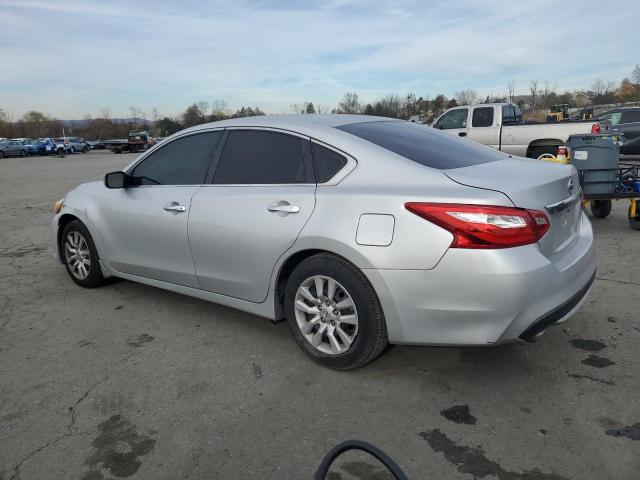 1N4AL3AP1JC120985 - 2018 NISSAN ALTIMA 2.5 ვერცხლისფერი ფოტო 2