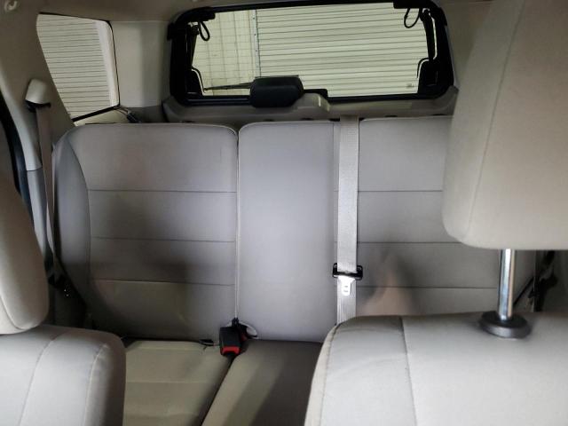 1FMCU9D78CKB32537 - 2012 FORD ESCAPE XLT WHITE photo 10