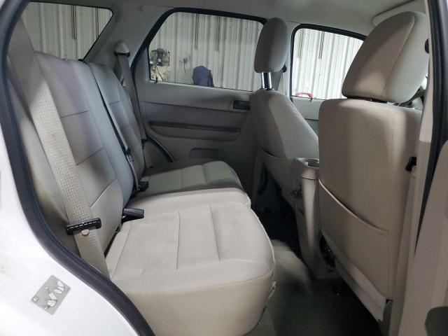 1FMCU9D78CKB32537 - 2012 FORD ESCAPE XLT WHITE photo 11