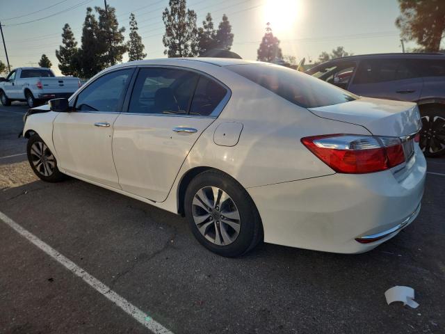 1HGCR2F34DA218444 - 2013 HONDA ACCORD LX WHITE photo 2