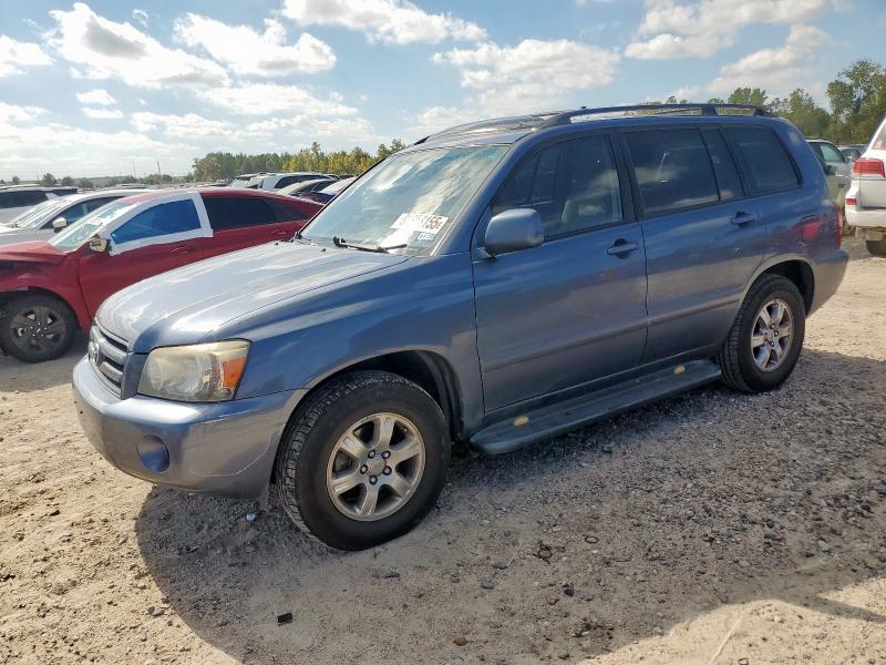 2004 TOYOTA HIGHLANDER BASE, 