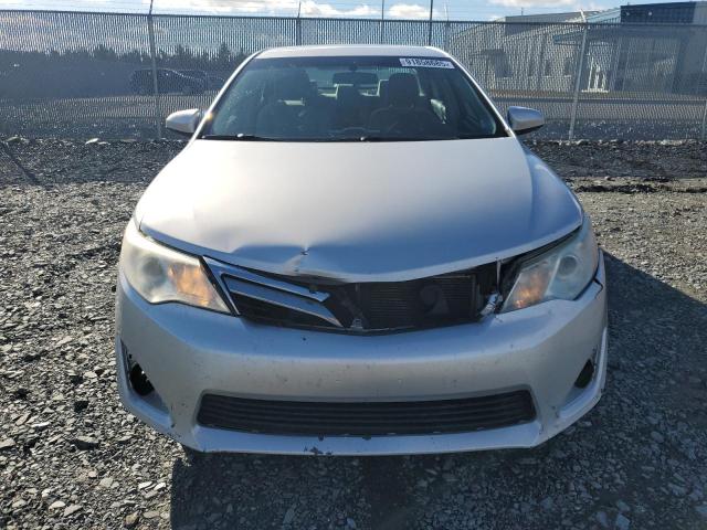 4T1BF1FK6CU522596 - 2012 TOYOTA CAMRY BASE SILVER photo 5