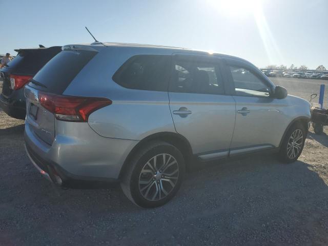 JA4AZ3A31GZ042097 - 2016 MITSUBISHI OUTLANDER SE GRAY photo 3