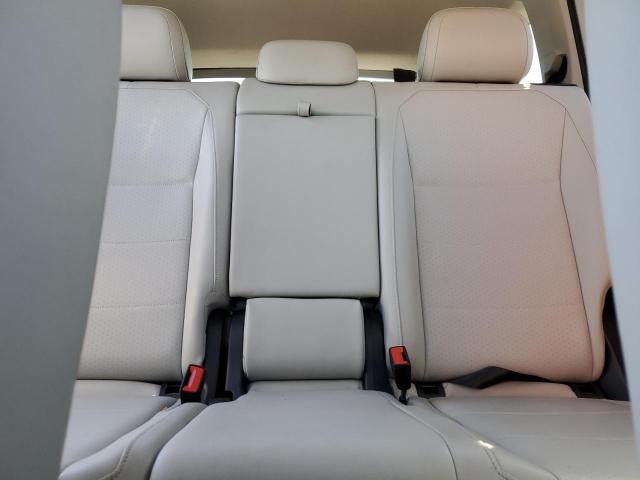 3VV3B7AXXJM066955 - 2018 VOLKSWAGEN TIGUAN SE Weiß Foto 10