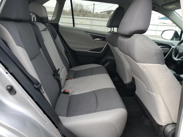 2T3P1RFV0PC334037 - 2023 TOYOTA RAV4 XLE 银色 照片 11