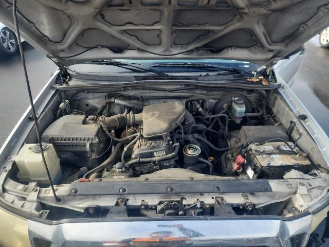 5TENX22N16Z299724 - 2006 TOYOTA TACOMA SILVER photo 11