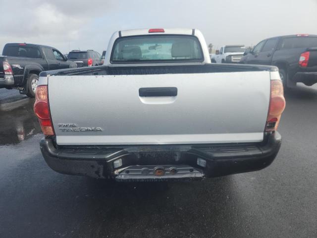 5TENX22N16Z299724 - 2006 TOYOTA TACOMA SILVER photo 6