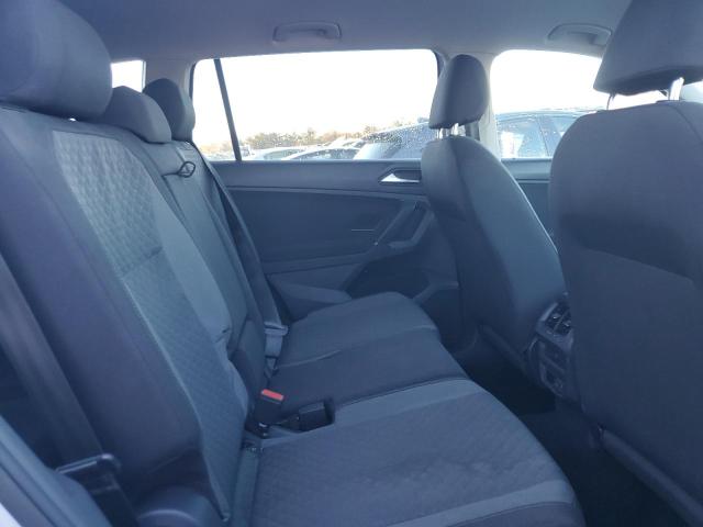 3VV1B7AX1LM072850 - 2020 VOLKSWAGEN TIGUAN S Սպիտակ լուսանկար 11