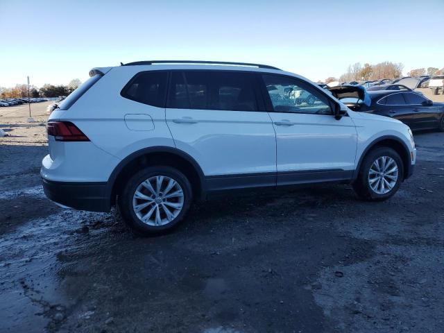 3VV1B7AX1LM072850 - 2020 VOLKSWAGEN TIGUAN S Սպիտակ լուսանկար 3