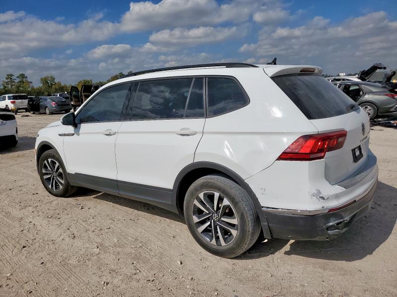 3VVRB7AX3PM078187 - 2023 VOLKSWAGEN TIGUAN S Biały zdjęcie 2