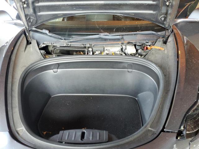 5YJ3E1EA6JF045288 - 2018 TESLA MODEL 3 ნაცრისფერი ფოტო 11