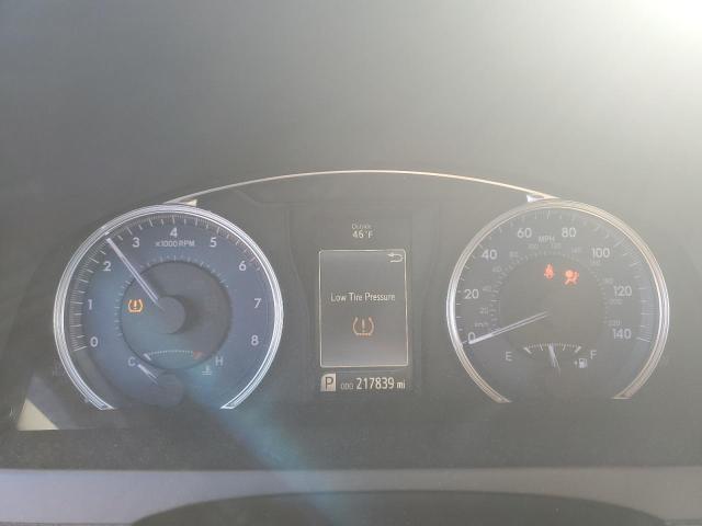 4T1BF1FKXGU526186 - 2016 TOYOTA CAMRY LE SILVER photo 9