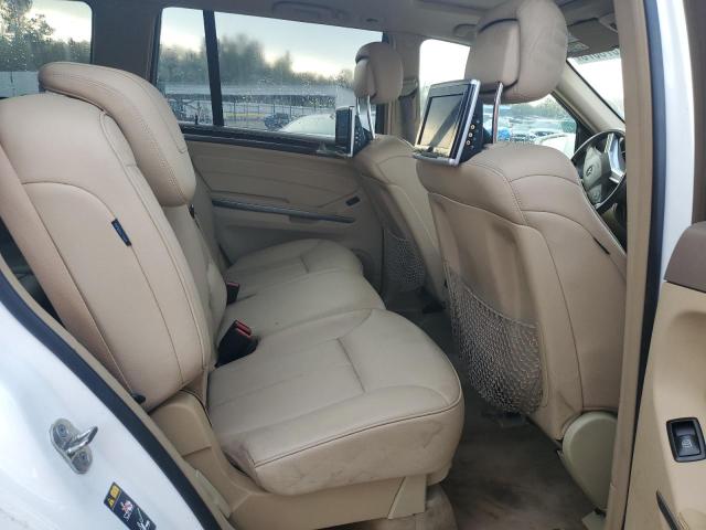 4JGBF7BE1CA786037 - 2012 MERCEDES-BENZ GL 450 4MATIC WHITE photo 11