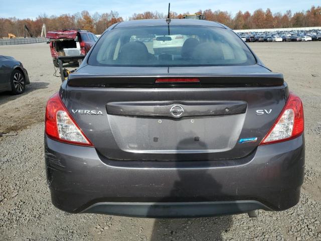 3N1CN7AP2FL852402 - 2015 NISSAN VERSA S 灰色 照片 6