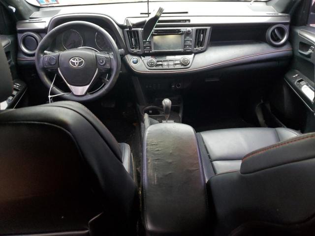 2T3JFREV2JW726337 - 2018 TOYOTA RAV4 SE Rouge photo 8