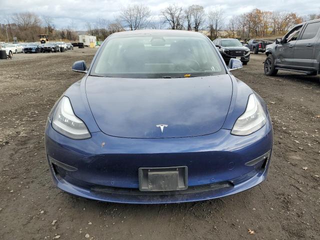 5YJ3E1EB2JF120352 - 2018 TESLA MODEL 3 BLUE photo 5