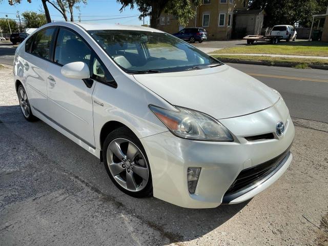 2013 TOYOTA PRIUS, 