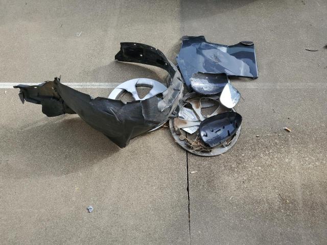 JTDKN3DU5E1782144 - 2014 TOYOTA PRIUS GRAY photo 12