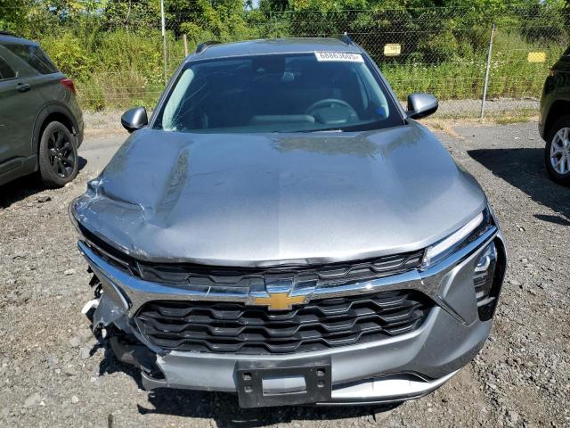 KL77LHEP5SC199166 - 2025 CHEVROLET TRAX 1LT SILVER photo 5