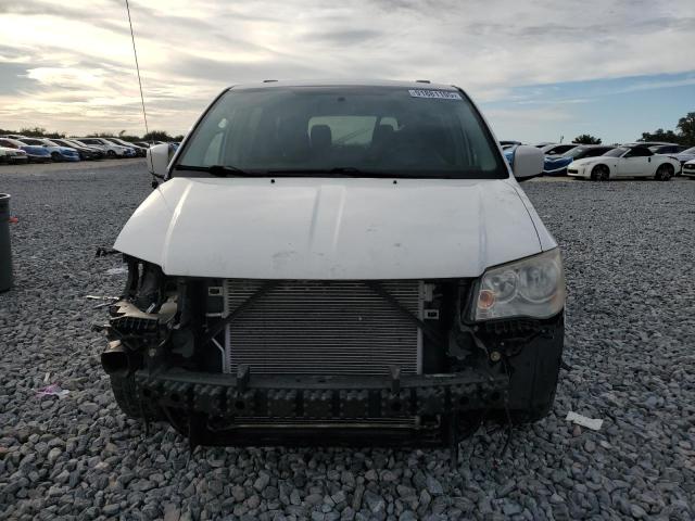 2C4RC1BG0DR682520 - 2013 CHRYSLER TOWN & COU TOURING WHITE photo 5