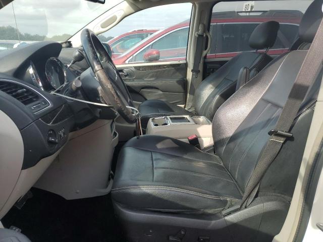 2C4RC1BG0DR682520 - 2013 CHRYSLER TOWN & COU TOURING WHITE photo 7