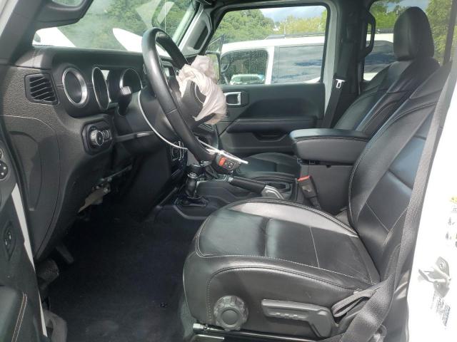 1C4HJXEG9JW131781 - 2018 JEEP WRANGLER U SAHARA WHITE photo 7