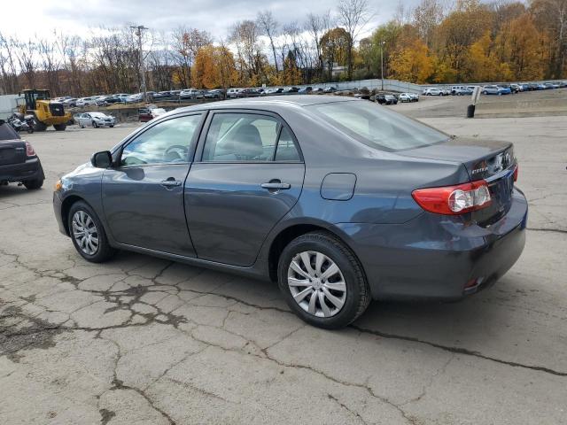 2T1BU4EE4CC904047 - 2012 TOYOTA COROLLA BASE Մոխրագույն լուսանկար 2