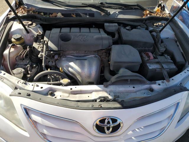 4T4BF3EK1AR080665 - 2010 TOYOTA CAMRY BASE WHITE photo 11