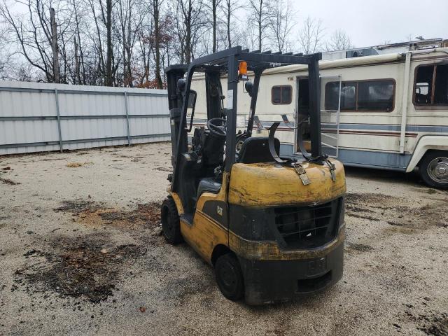 AT9001866B15714 - 2005 CATERPILLAR FORKLIFT 黄色 照片 3