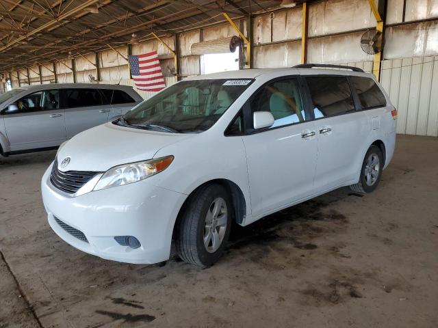 2013 TOYOTA SIENNA LE, 