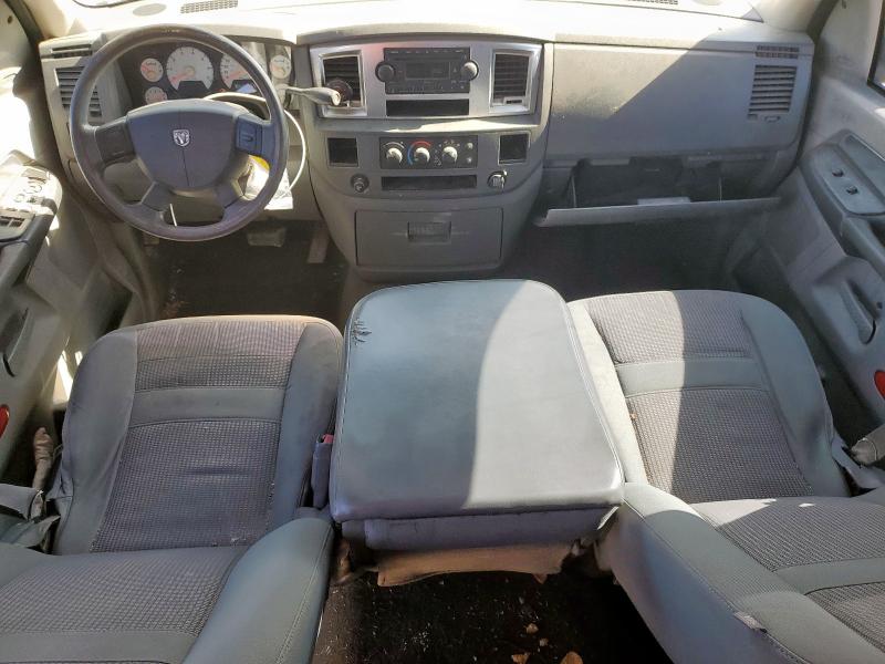 1D7HA18P87J578073 - 2007 DODGE RAM 1500 ST SILVER photo 8