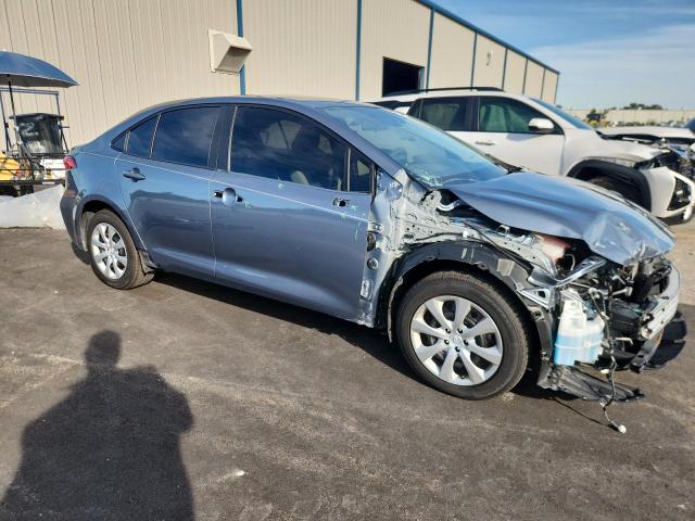 JTDEPMAE2N3026544 - 2022 TOYOTA COROLLA LE Синий фото 4