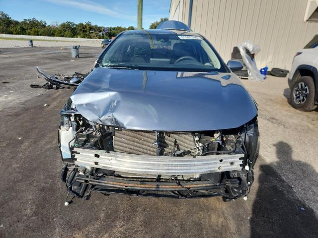 JTDEPMAE2N3026544 - 2022 TOYOTA COROLLA LE Синий фото 5