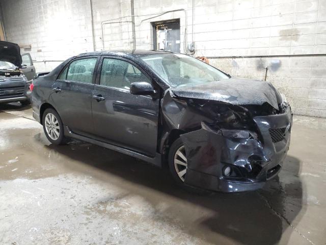 1NXBU4EE6AZ370478 - 2010 TOYOTA COROLLA BASE Czarny zdjęcie 4