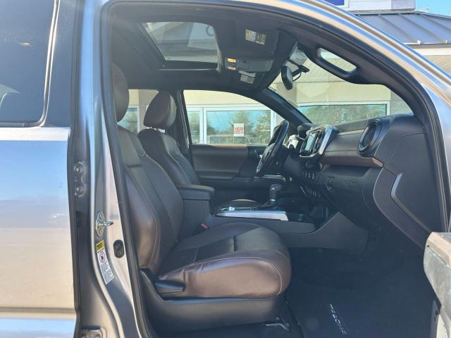 3TMGZ5AN2GM037232 - 2016 TOYOTA TACOMA DOUBLE CAB SILVER photo 5