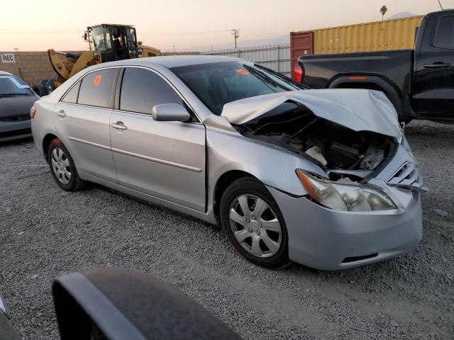 4T1BE46K27U668083 - 2007 TOYOTA CAMRY CE ვერცხლისფერი ფოტო 4