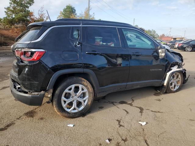 3C4NJDBN7RT164753 - 2024 JEEP COMPASS LATITUDE Siyah fotoğraf 3