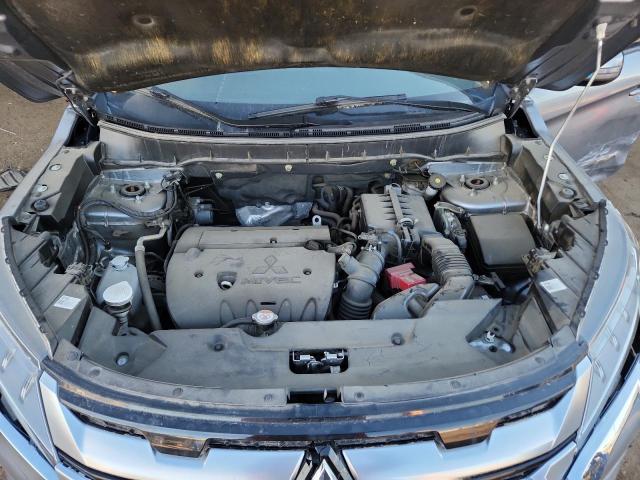 JA4APVAU0MU009711 - 2021 MITSUBISHI OUTLANDER SE GRAY photo 12