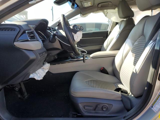 4T1B11HK4KU809915 - 2019 TOYOTA CAMRY L 银色 照片 7