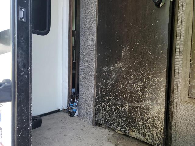 5SFBG4228KE412650 - 2019 HEARTLAND GATEWAY თეთრი ფოტო 6