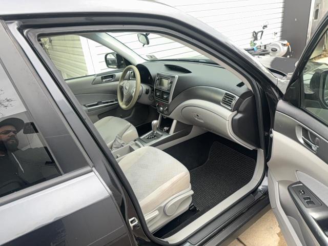 JF2SHADC7DH419421 - 2013 SUBARU FORESTER 2.5X PREMIUM BLUE photo 5