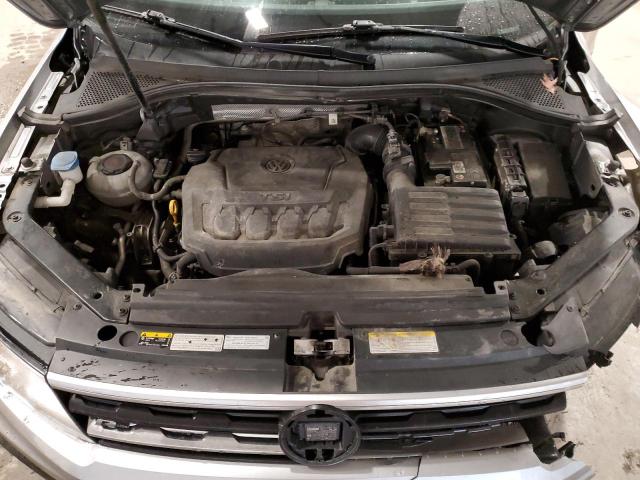 3VV2B7AX2MM036249 - 2021 VOLKSWAGEN TIGUAN SE Silber Foto 12