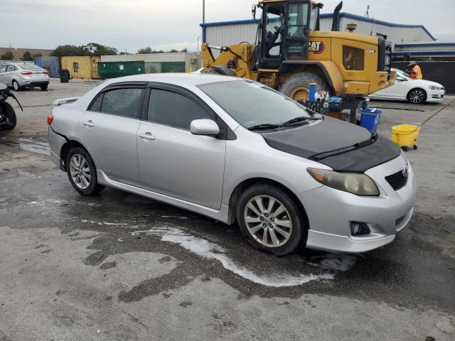 1NXBU40E89Z150620 - 2009 TOYOTA COROLLA BASE 银色 照片 4
