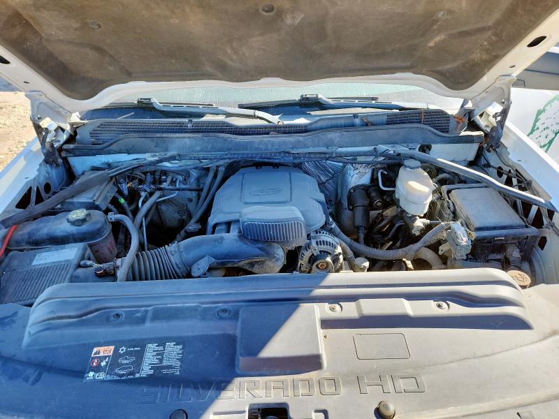 1GC1KUEG7GF102544 - 2016 CHEVROLET SILVERADO K2500 HEAVY DUTY WHITE photo 11