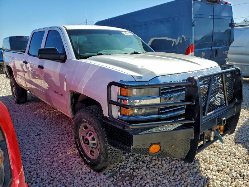 1GC1KUEG7GF102544 - 2016 CHEVROLET SILVERADO K2500 HEAVY DUTY WHITE photo 4