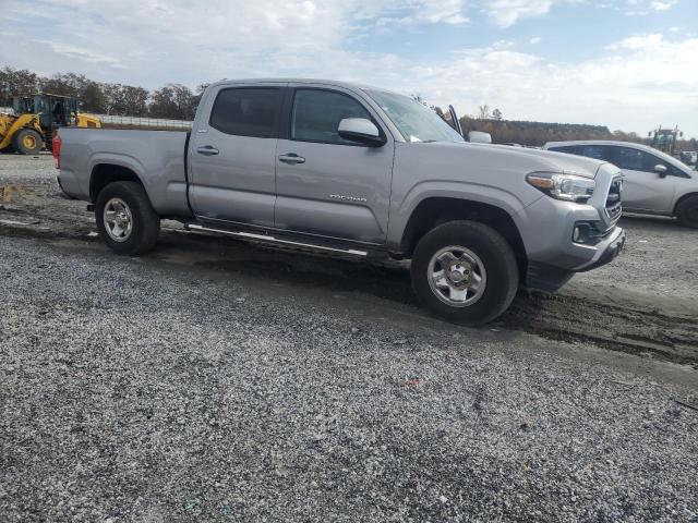 3TMBZ5DN3GM004519 - 2016 TOYOTA TACOMA DOUBLE CAB Srebrny zdjęcie 4