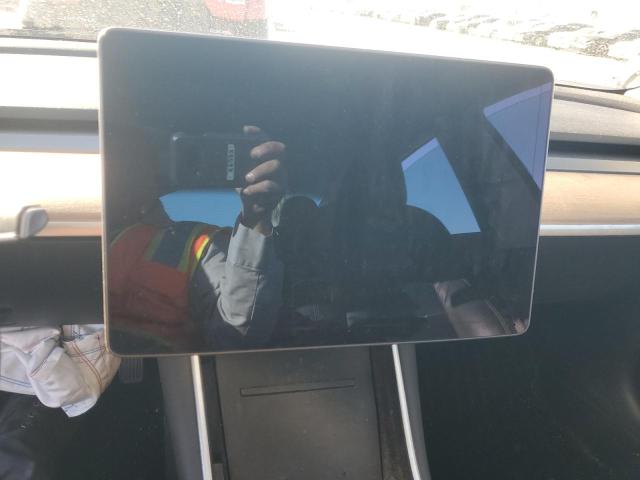 5YJ3E1EA3KF495305 - 2019 TESLA MODEL 3 ნაცრისფერი ფოტო 9