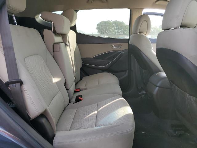 5XYZU3LB7HG386030 - 2017 HYUNDAI SANTA FE S GRAY photo 11