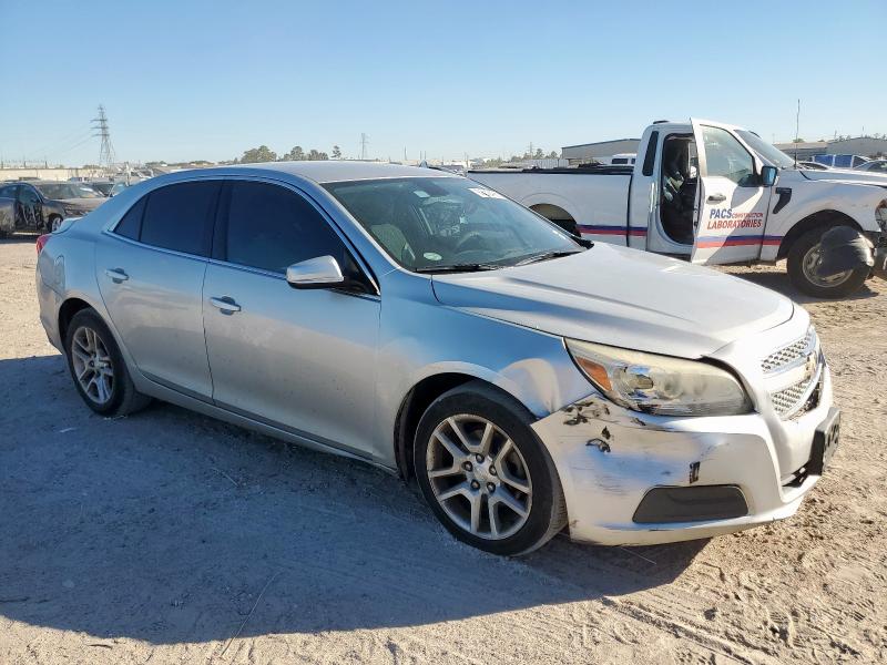 1G11D5RR9DF113397 - 2013 CHEVROLET MALIBU 1LT GRAY photo 4